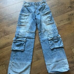 Alice + Olivia Jeans Cay Baggy Cargo Jeans size 28